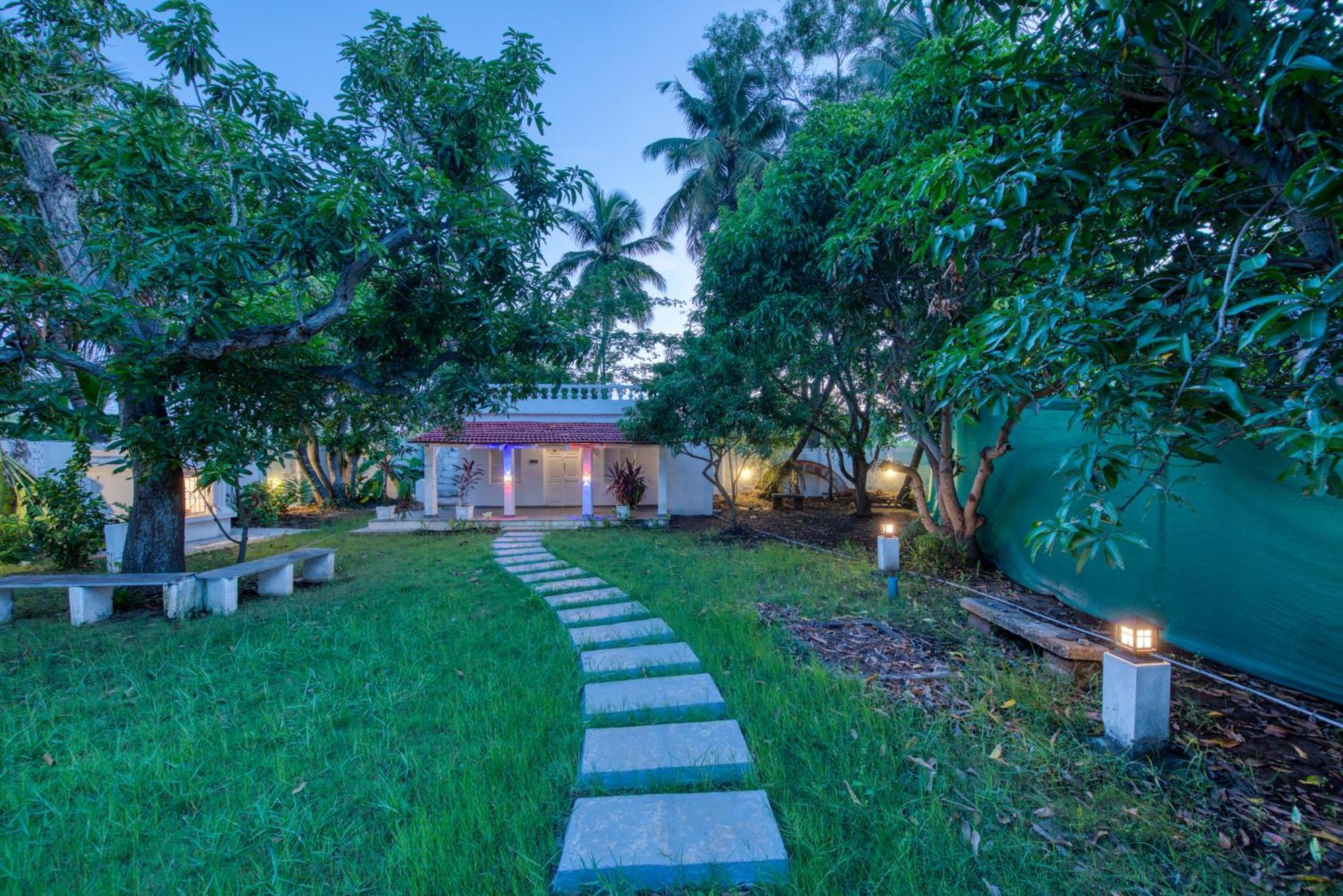 Le Epic Resort Virampattinam Exterior foto