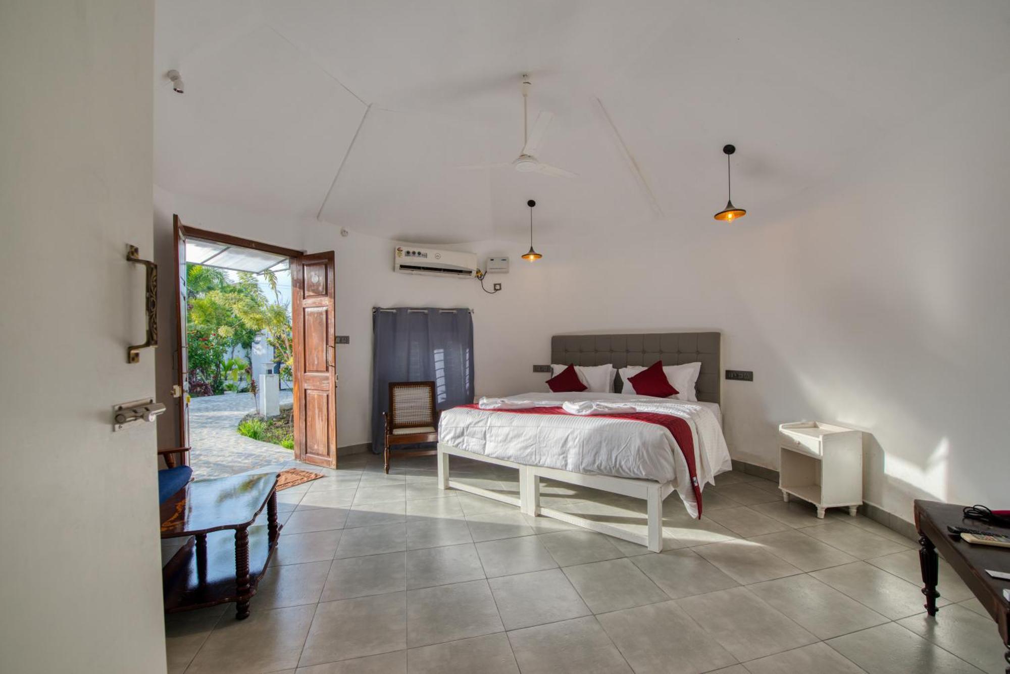 Le Epic Resort Virampattinam Exterior foto