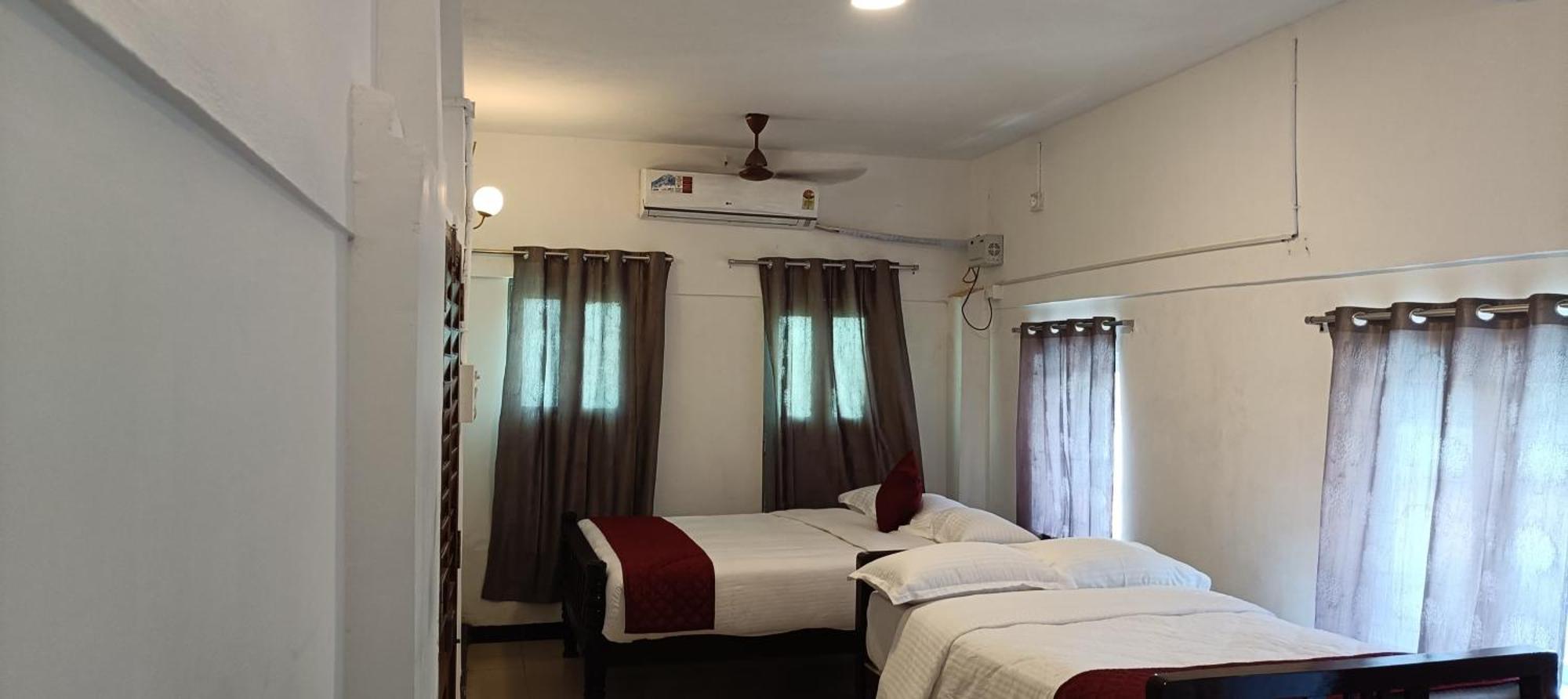 Le Epic Resort Virampattinam Exterior foto
